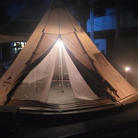 Swiss Army Camping Night / Militaerbunker St. Margrethen 외부 사진