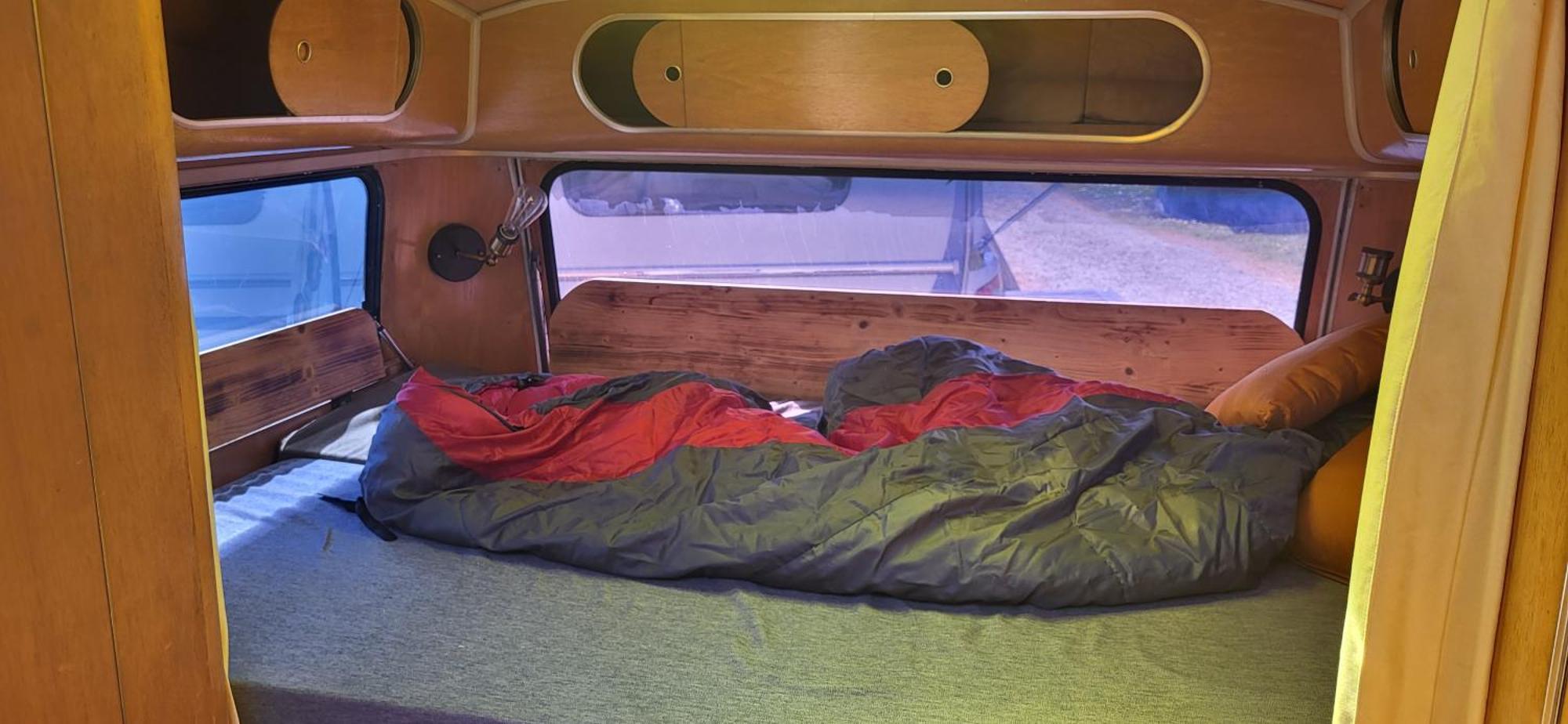Swiss Army Camping Night / Militaerbunker St. Margrethen 외부 사진